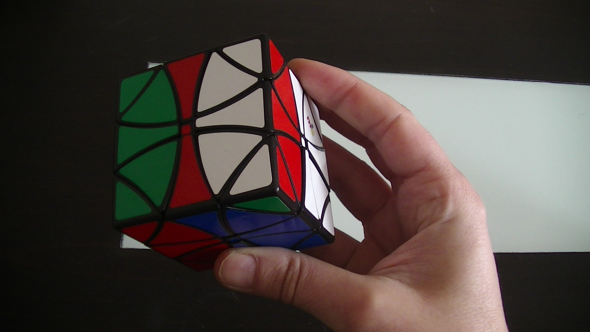 Skieur cubb - tutoriels de résolution sur les Rubik's cubes et dérivés